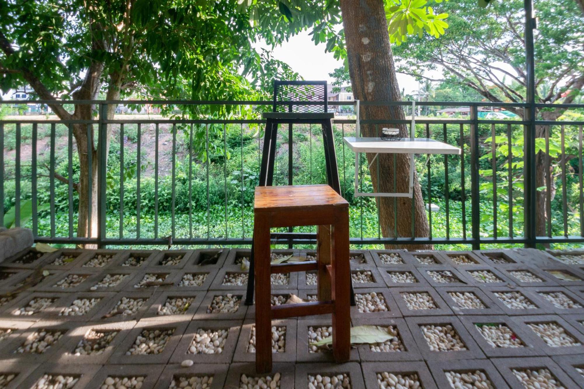 Paknap Hostel Nan Luaran gambar